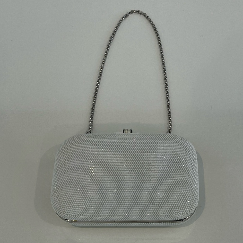 JUDITH LEIBER WHITE CHAULK CRYSTAL CLUTCH & CHAIN - Picture 17 of 17
